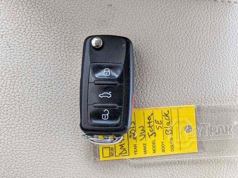 Used 2013 Volkswagen Jetta SE image 27