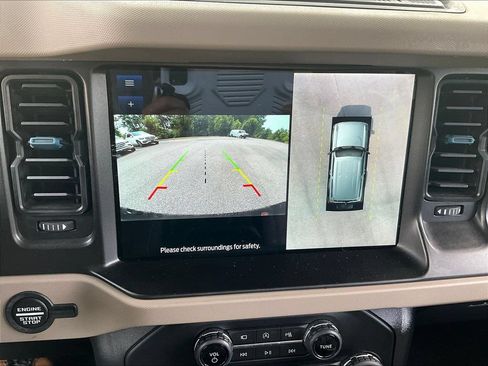 Used 2021 Ford Bronco Wildtrak AWD/4WD image 17
