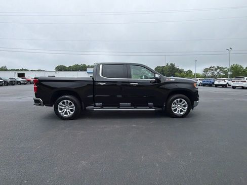 New 2026 Chevrolet Silverado 1500 LTZ w/ LTZ Premium Package AWD/4WD image 9