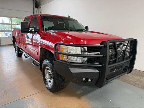 Used 2008 Chevrolet Silverado 2500 LT w/ Safety Package AWD/4WD image 5