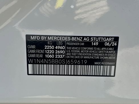 New 2025 Mercedes-Benz GLA 35 AMG 4MATIC image 23