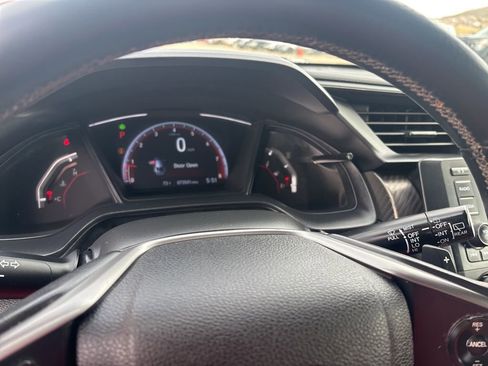 Used 2019 Honda Civic Sport image 13