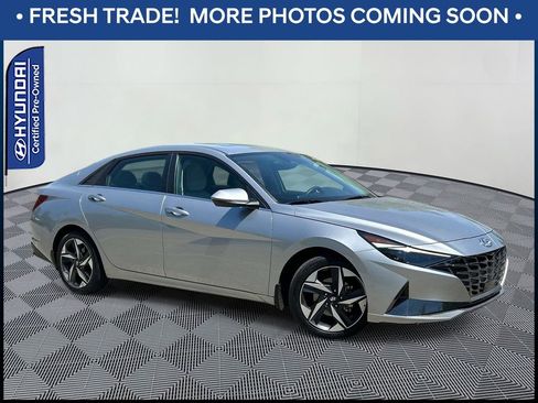 Certified 2022 Hyundai Elantra Limited FWD image 1