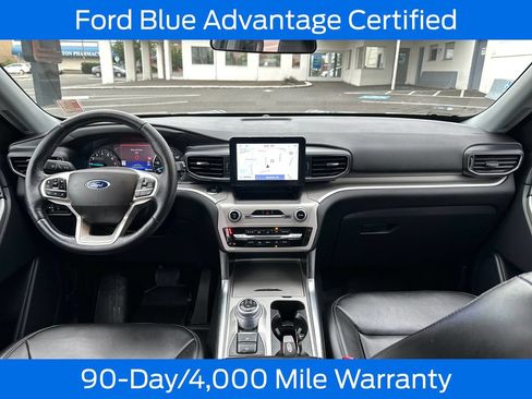 Certified 2022 Ford Explorer XLT w/ Equipment Group 202A AWD/4WD image 20