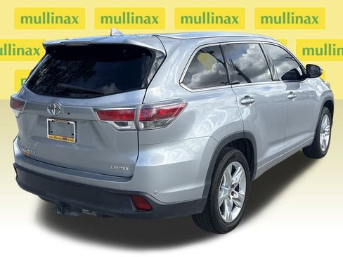 Used 2015 Toyota Highlander Limited image 4
