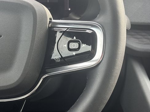 Used 2023 Polestar Polestar 2 image 26