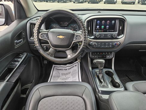 Used 2019 Chevrolet Colorado Z71 AWD/4WD image 12