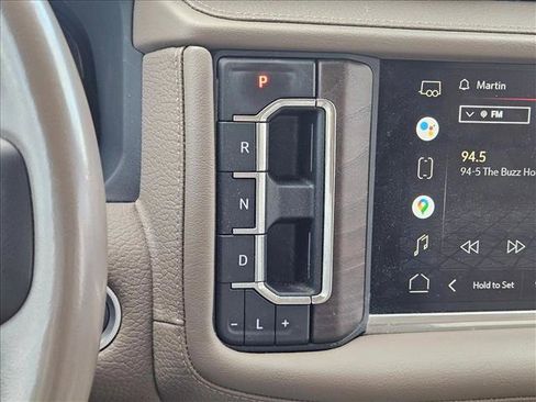 Used 2022 GMC Yukon XL Denali image 13