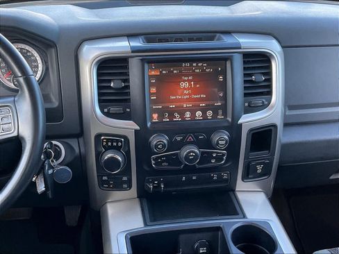 Used 2015 RAM 1500 Big Horn image 9