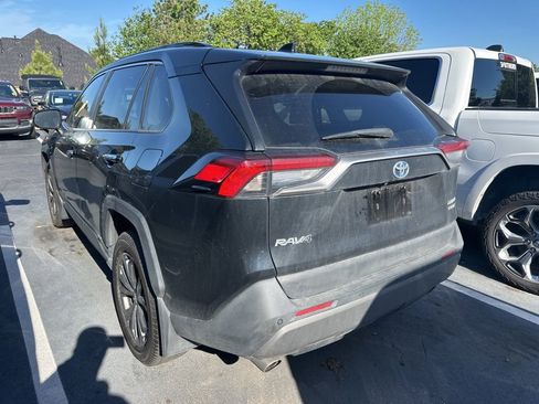 Used 2023 Toyota RAV4 Limited image 4