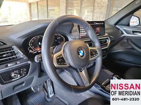 Used 2024 BMW X3 sDrive30i w/ Premium Package w/ZPA image 9