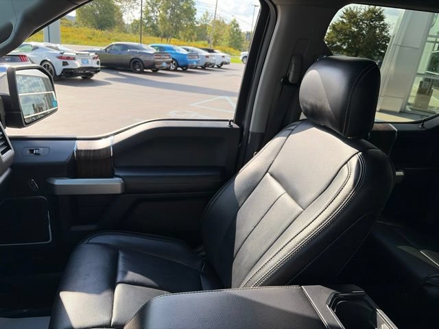Used 2018 Ford F150 Lariat w/ Equipment Group 502A Luxury AWD/4WD image 10