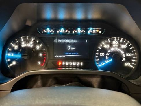 Used 2015 Ford F150 XL w/ Equipment Group 101A Mid AWD/4WD image 24