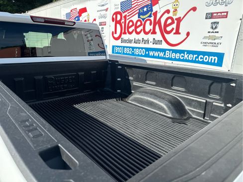 Used 2025 Chevrolet Silverado 2500 LT w/ Convenience Package AWD/4WD image 19