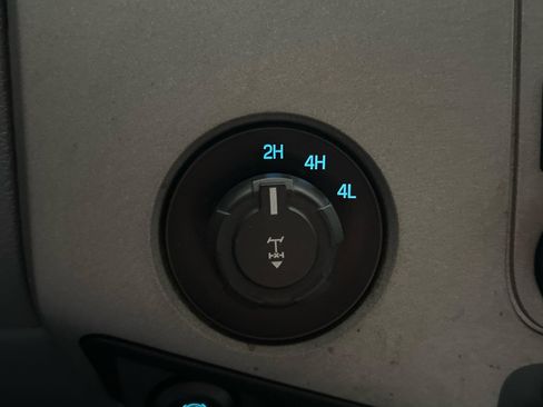 Used 2016 Ford F250 XLT w/ FX4 Off-Road Package AWD/4WD image 14