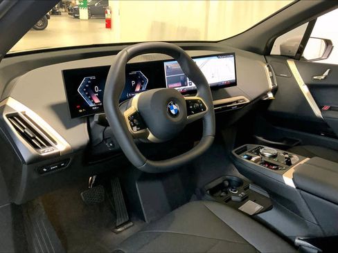 New 2026 BMW iX xDrive45 image 8