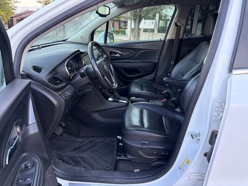 Used 2018 Buick Encore Essence AWD/4WD image 17