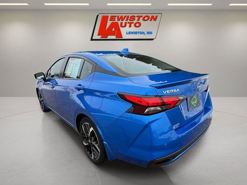 Used 2024 Nissan Versa SR w/ Trunk Package image 11