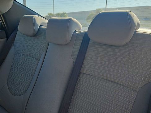 Used 2015 Hyundai Accent GLS image 22