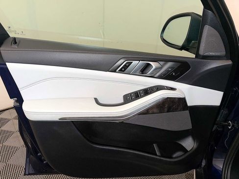 Certified 2024 BMW X5 xDrive40i w/ Premium Package image 11