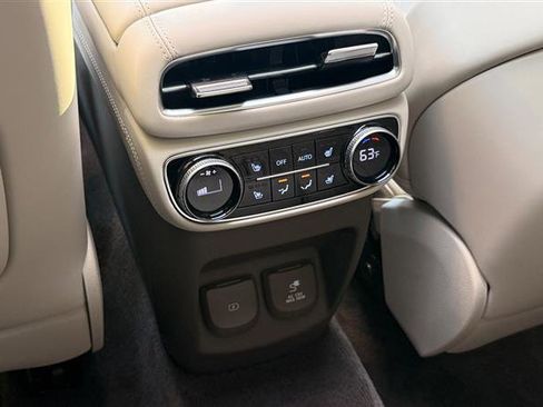 Used 2024 Genesis GV80 3.5T w/ Prestige Package image 23