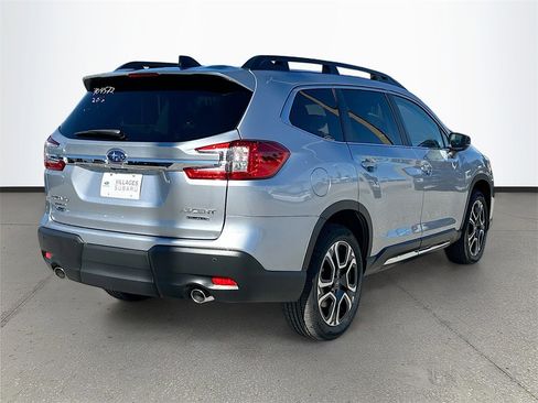 New 2026 Subaru Ascent Limited image 7