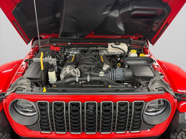 Used 2025 Jeep Wrangler Unlimited Rubicon 392 AWD/4WD image 19