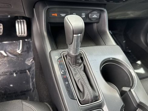 Used 2025 Honda Civic Sport image 30