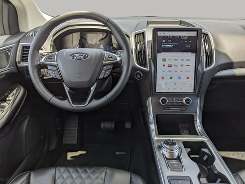 Used 2024 Ford Edge Titanium w/ Equipment Group 301A AWD/4WD image 13