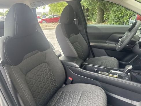Used 2025 Nissan Kicks SV w/ Charging Package AWD/4WD image 10