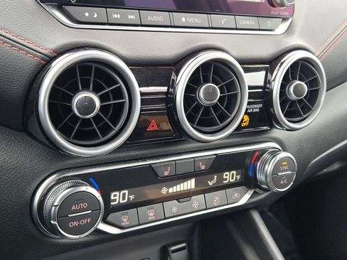 Used 2025 Nissan Sentra SR image 24