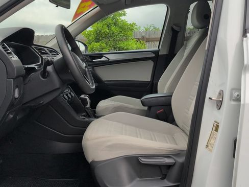 Used 2022 Volkswagen Tiguan S FWD image 20