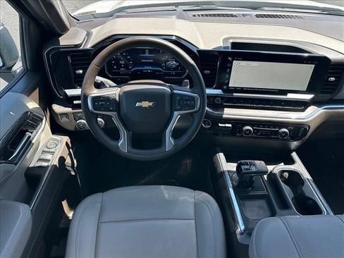 Certified 2024 Chevrolet Silverado 1500 LTZ w/ LTZ Premium Package AWD/4WD image 15