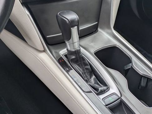 Used 2018 Honda Accord EX-L image 26