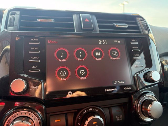 Used 2020 Toyota 4Runner TRD Off-Road AWD/4WD image 17