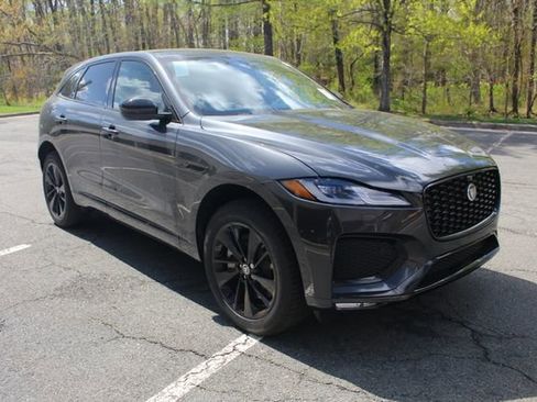 New 2026 Jaguar F-PACE R-Dynamic S image 10