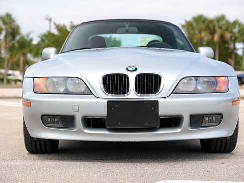 Used 1996 BMW Z3 1.9 RWD image 10