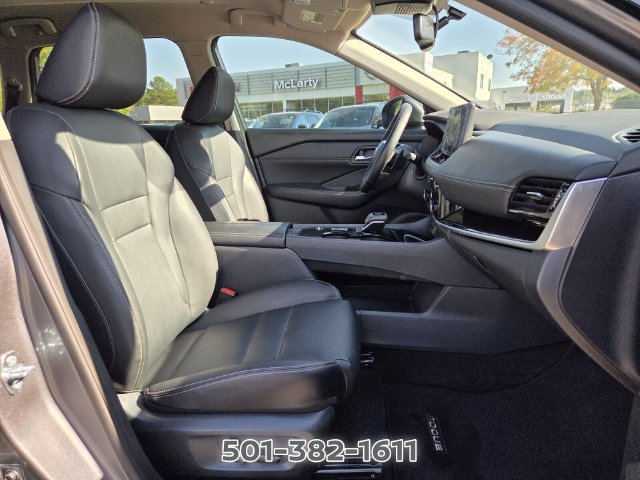 Certified 2025 Nissan Rogue SL FWD image 20