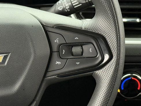 Used 2025 Chevrolet TrailBlazer LT image 14