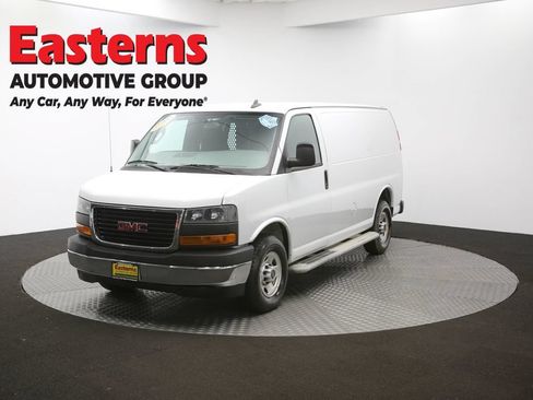 Used 2020 GMC Savana 2500 w/ Driver Convenience Package RWD image 50