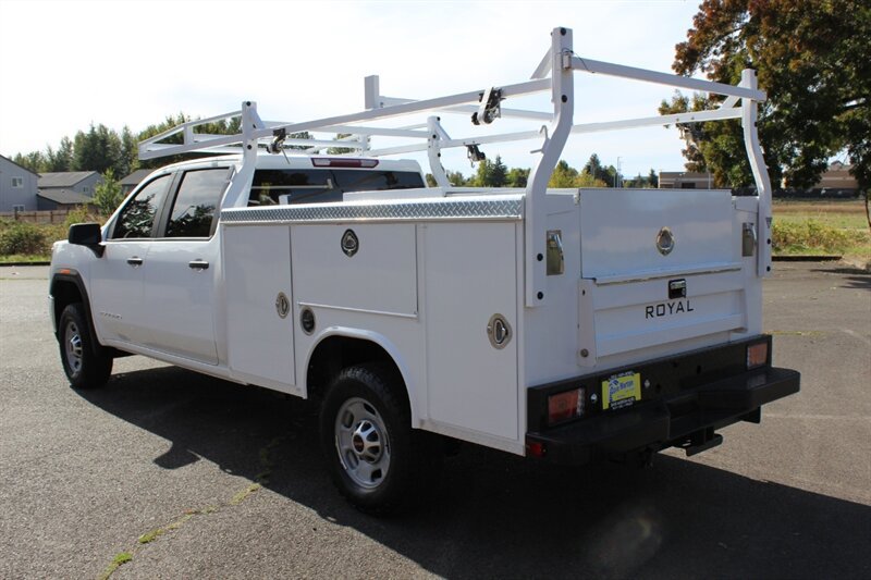 Used 2023 GMC Sierra 2500 Pro w/ Convenience Package AWD/4WD image 3