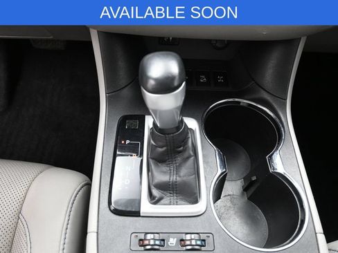Certified 2016 Toyota Highlander Limited AWD/4WD image 27
