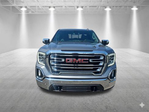 Used 2021 GMC Sierra 1500 SLT w/ SLT Premium Plus Package AWD/4WD image 16