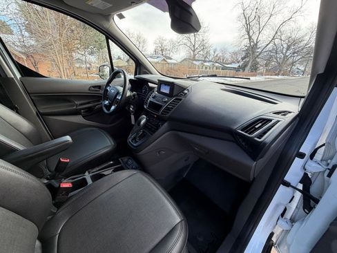 Used 2022 Ford Transit Connect XL image 15