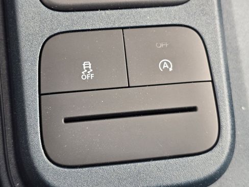 New 2025 Ford Maverick Lobo image 8