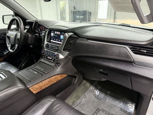 Used 2015 Chevrolet Suburban LTZ AWD/4WD image 49