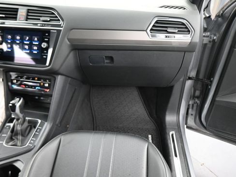 Used 2024 Volkswagen Tiguan SE R-Line FWD image 47