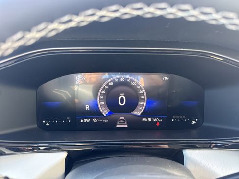 New 2026 Volkswagen Taos S image 32