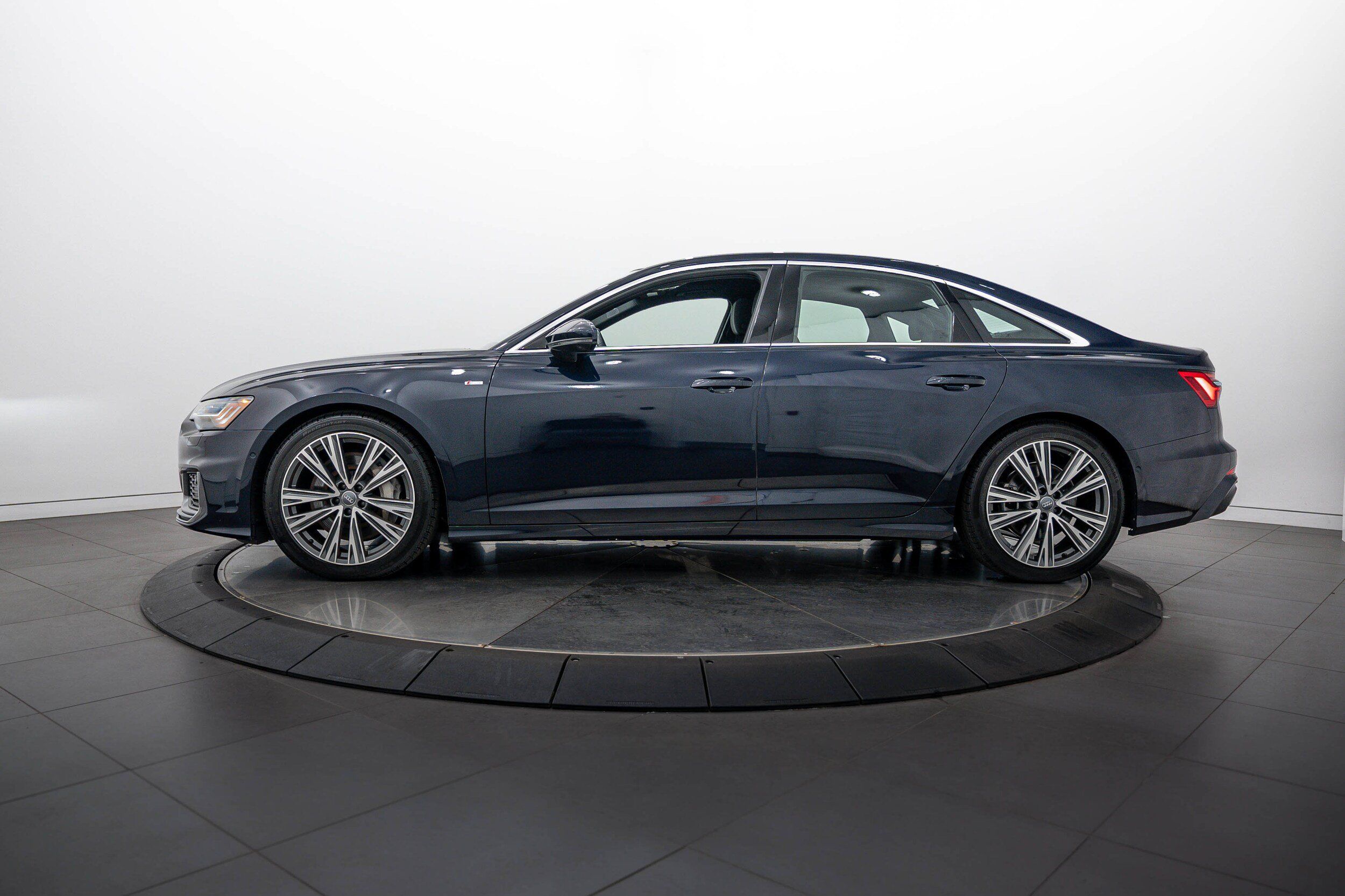 Used 2019 Audi A6 3.0T Prestige w/ Prestige Package AWD/4WD image 6