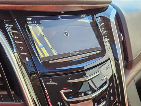 Used 2020 Cadillac Escalade ESV Luxury w/ Escalade Sport Edition image 11
